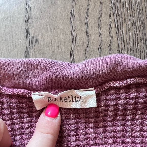 Long sleeve button up - Picture 2 of 2